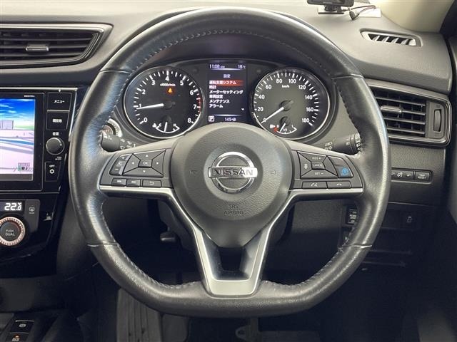 Nissan X-TRAIL 2018 8557297-15