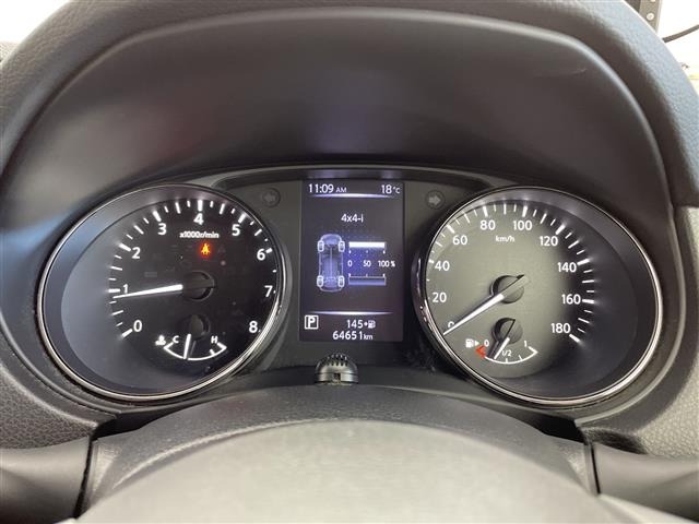 Nissan X-TRAIL 2018 8557297-16
