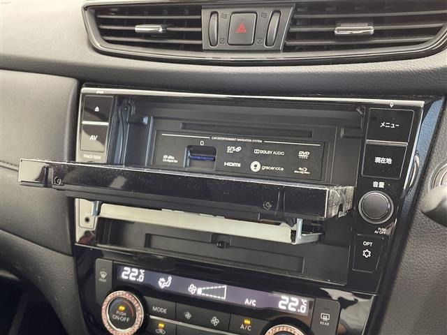 Nissan X-TRAIL 2018 8557297-3