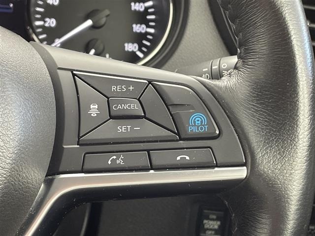 Nissan X-TRAIL 2018 8557297-8