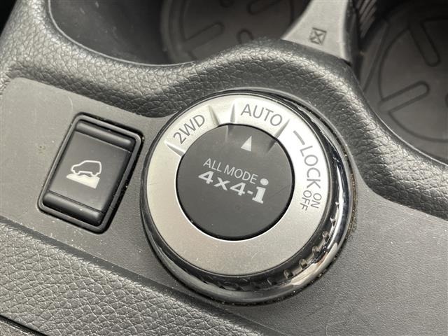 Nissan X-TRAIL 2017 8557341-10
