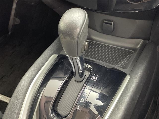 Nissan X-TRAIL 2017 8557341-9