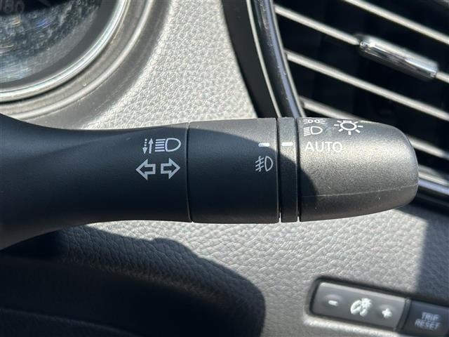 Nissan X-TRAIL 2018 8557359-7