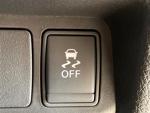 Nissan X-TRAIL 2013 8557379-1