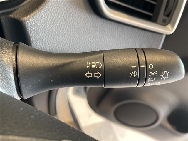 Nissan X-TRAIL 2013 8557379-5
