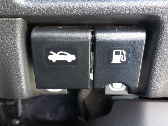 Nissan X-TRAIL 2021 8557384-17