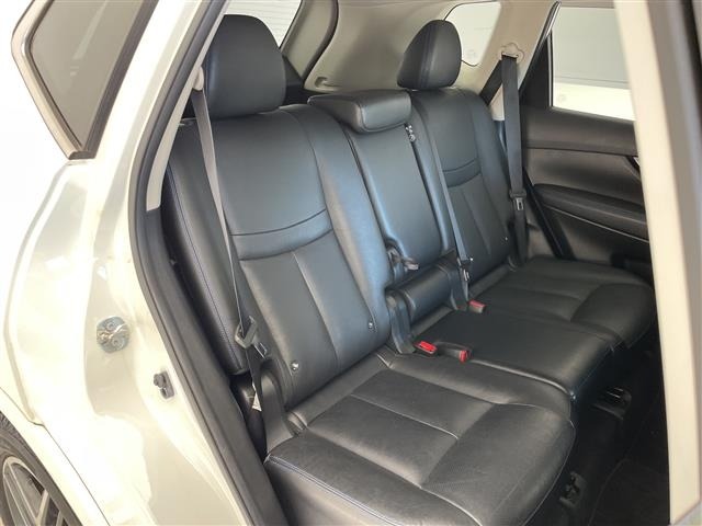 Nissan X-TRAIL 2019 8557485-10