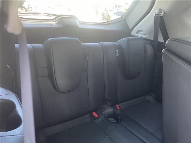 Nissan X-TRAIL 2017 8557595-11
