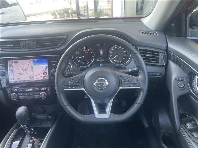 Nissan X-TRAIL 2017 8557595-17