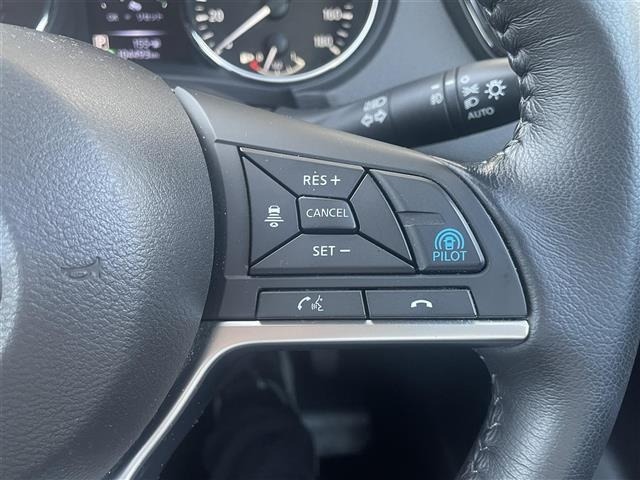 Nissan X-TRAIL 2017 8557595-3