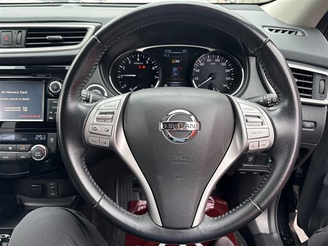 Nissan X-TRAIL 2016 8557678-10