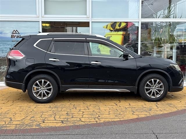 Nissan X-TRAIL 2016 8557678-17