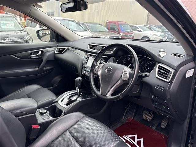 Nissan X-TRAIL 2016 8557678-4