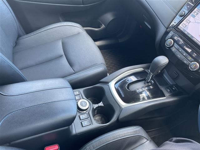 Nissan X-TRAIL 2019 8557706-10
