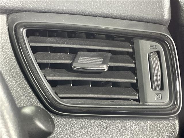 Nissan X-TRAIL 2017 8557707-12