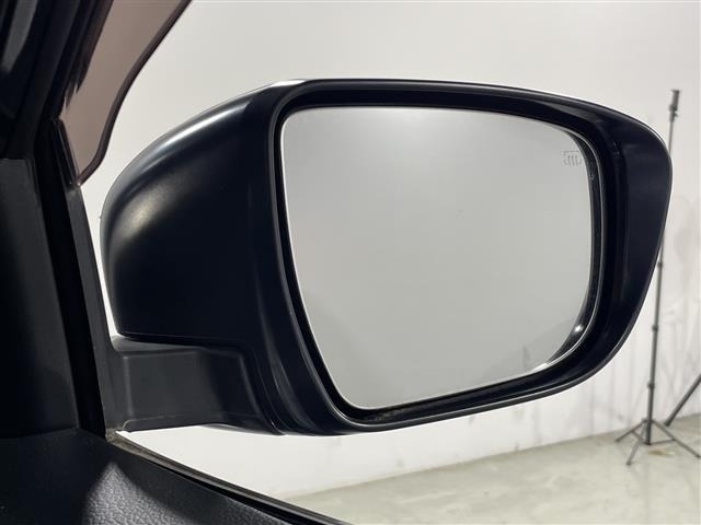 Nissan X-TRAIL 2017 8557707-15