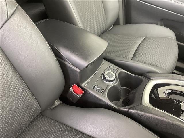 Nissan X-TRAIL 2017 8557743-4
