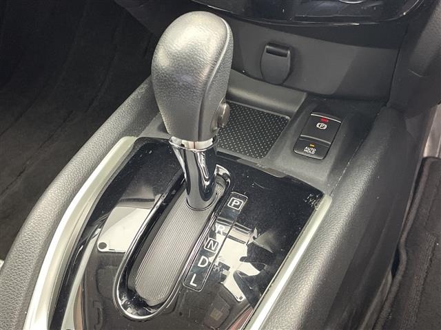 Nissan X-TRAIL 2019 8557759-13