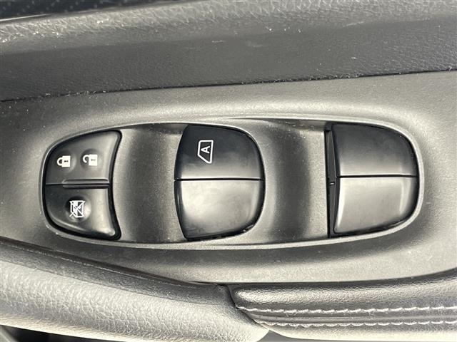 Nissan X-TRAIL 2019 8557759-6