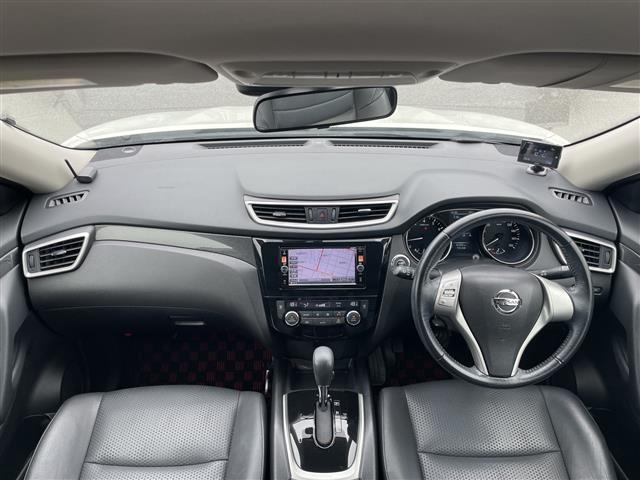Nissan X-TRAIL 2016 8557782-14