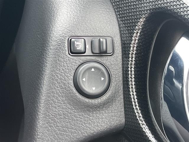 Nissan X-TRAIL 2016 8557782-22
