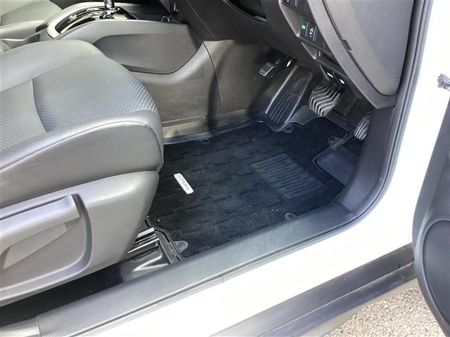 Nissan X-TRAIL 2017 8557784-3