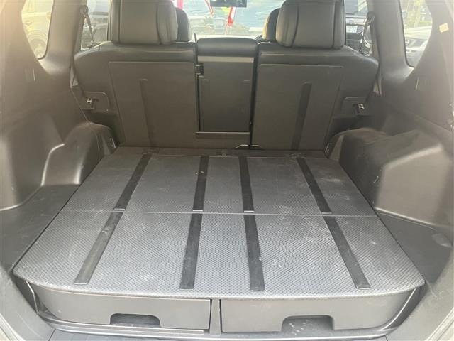 Nissan X-TRAIL 2013 8557789-1