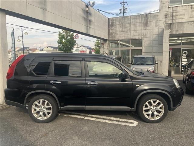 Nissan X-TRAIL 2013 8557789-7