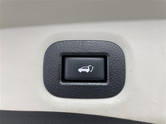 Nissan X-TRAIL 2018 8557793-6