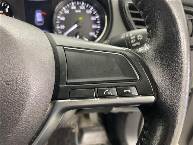 Nissan X-TRAIL 2018 8557793-9