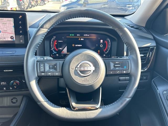 Nissan X-TRAIL 2023 8557797-32