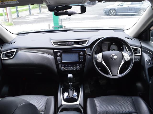 Nissan X-TRAIL 2017 8557805-14