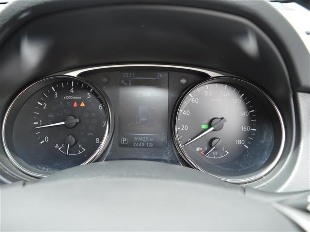 Nissan X-TRAIL 2017 8557805-17