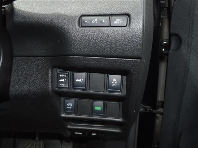 Nissan X-TRAIL 2017 8557805-8