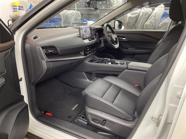 Nissan X-TRAIL 2024 8557823-4