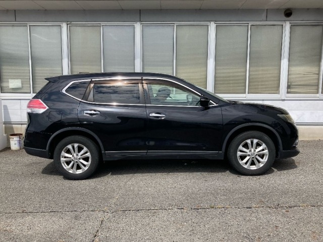 Nissan X-TRAIL 2016 8557836-3