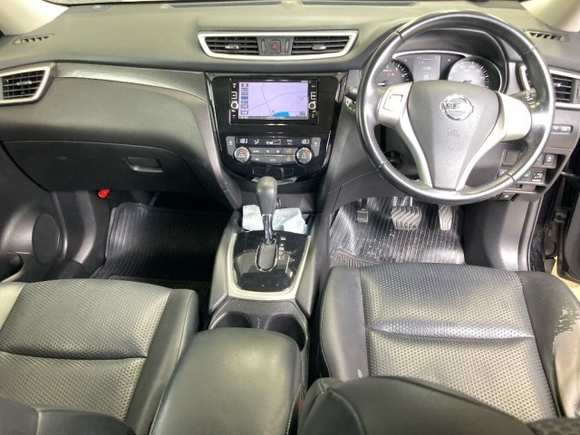 Nissan X-TRAIL 2016 8557836-4