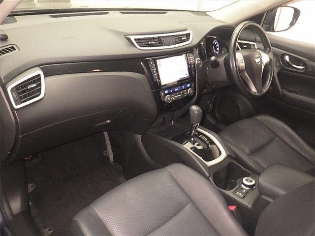 Nissan X-TRAIL 2015 8557838-4