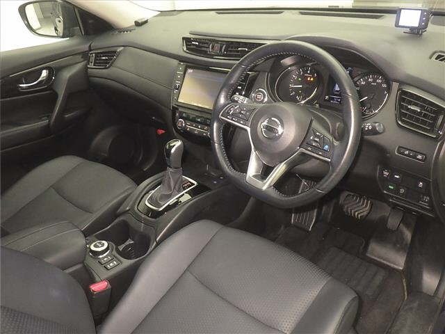 Nissan X-TRAIL 2021 8557856-3