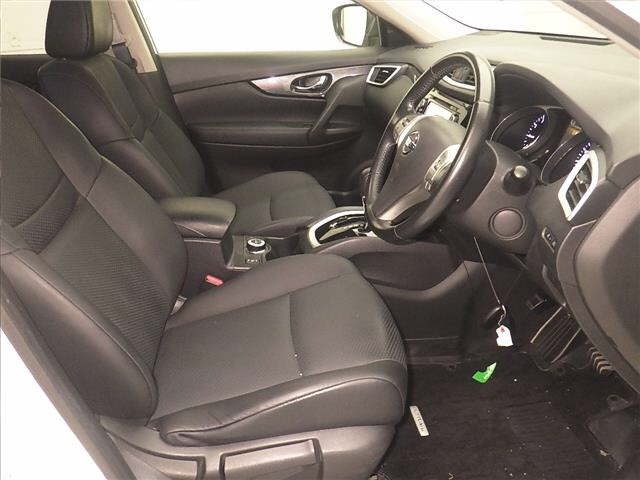 Nissan X-TRAIL 2015 8557862-5