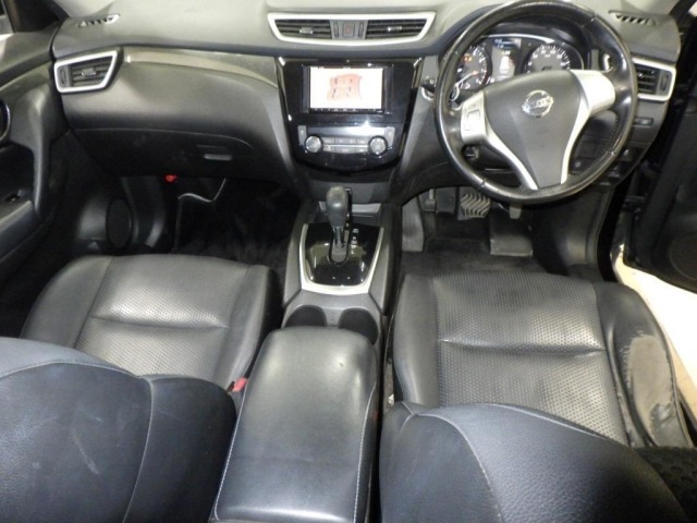 Nissan X-TRAIL 2016 8557890-3