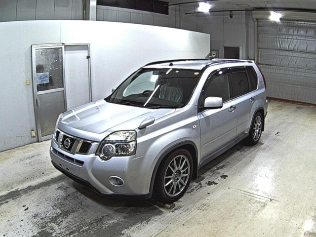 Nissan X-TRAIL 2012 8557892-4