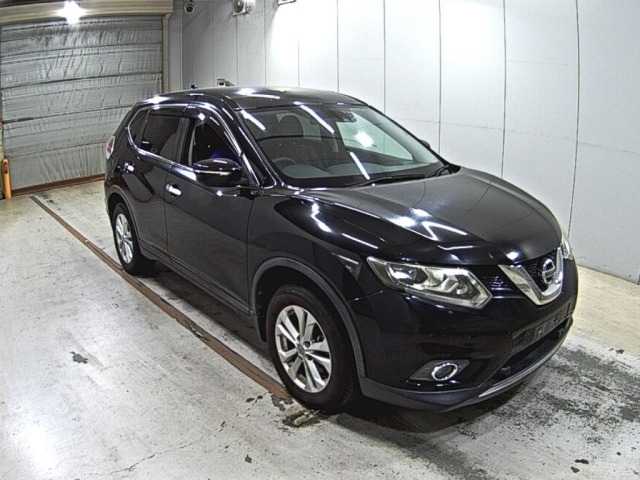 Nissan X-TRAIL 2016 8557903-0