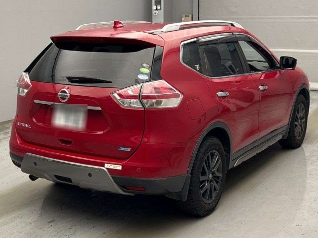 Nissan X-TRAIL 2015 8557910-1