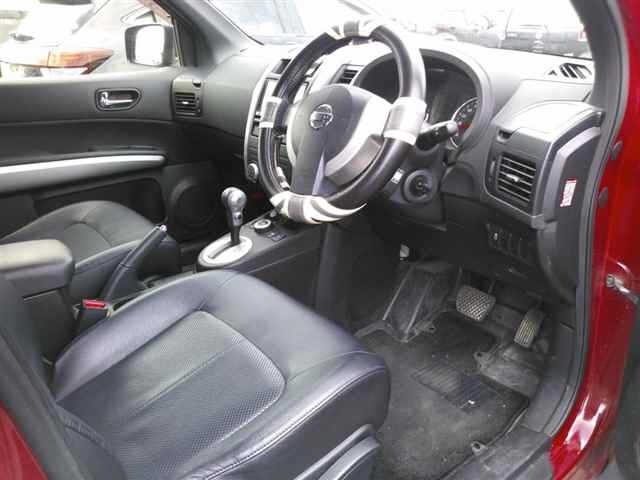 Nissan X-TRAIL 2012 8557933-3