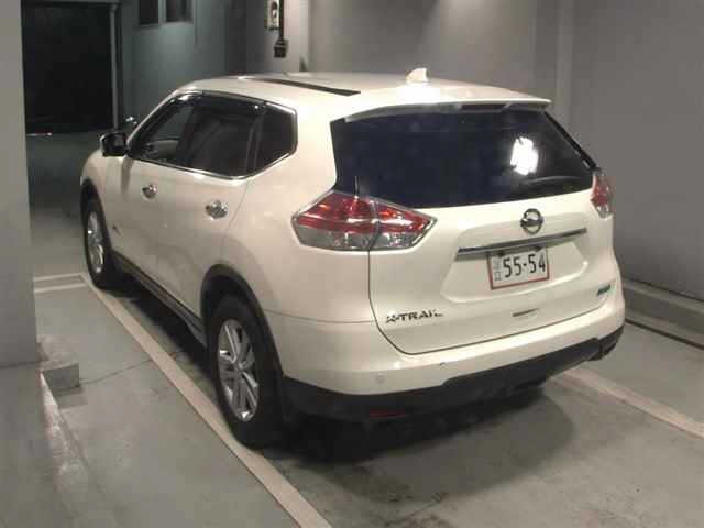 Nissan X-TRAIL 2015 8557934-1