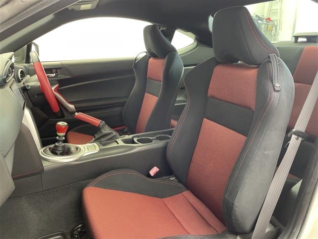Toyota 86 2015 8570559-10