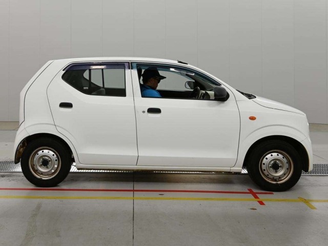 Suzuki ALTO 2017 8583999-3