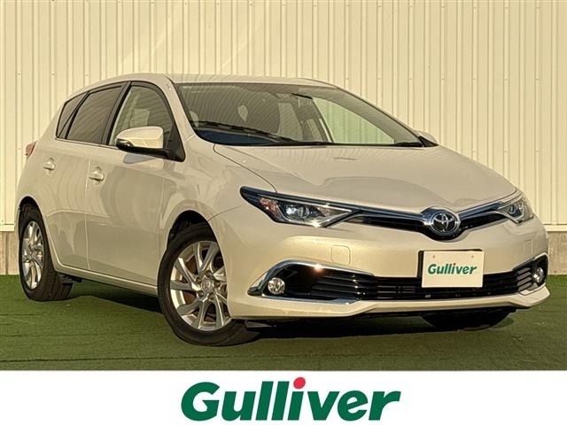 Toyota AURIS 2017 8569044-0