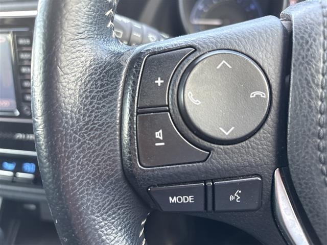 Toyota AURIS 2017 8569044-1